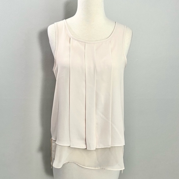 Anthropologie HD in Paris Sleeveless Ivory Blouse.  Double Layered. Like New! - Picture 3 of 11